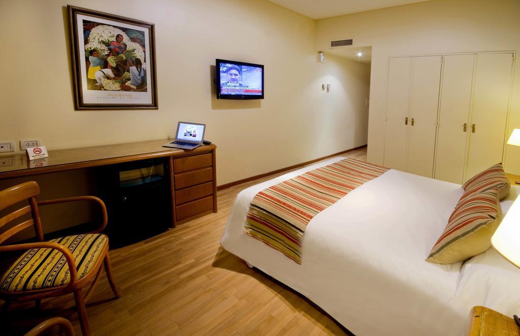 Hotel Argos Bahia Blanca Bilik gambar